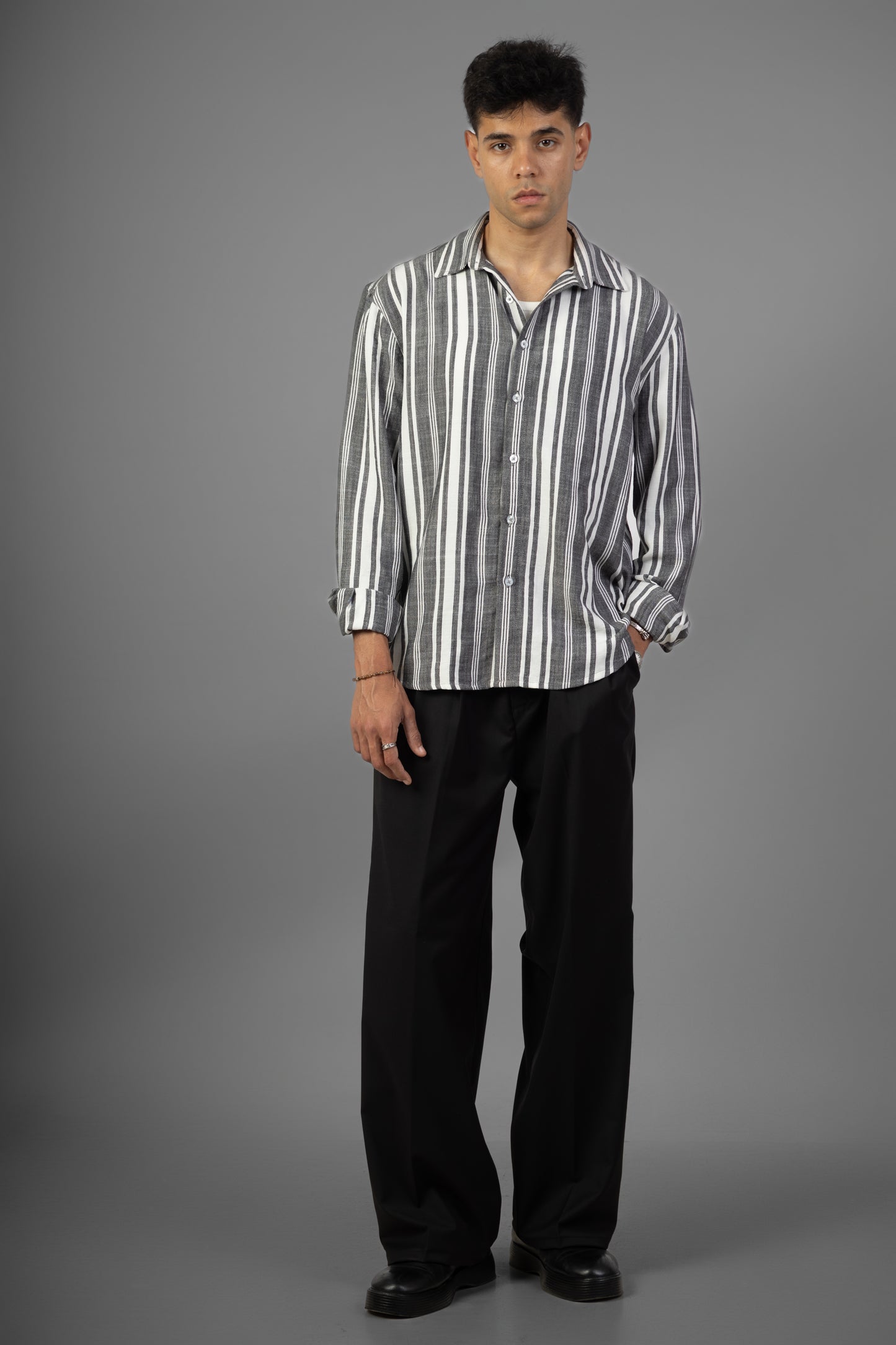 Striped Lenin Shirt- Black