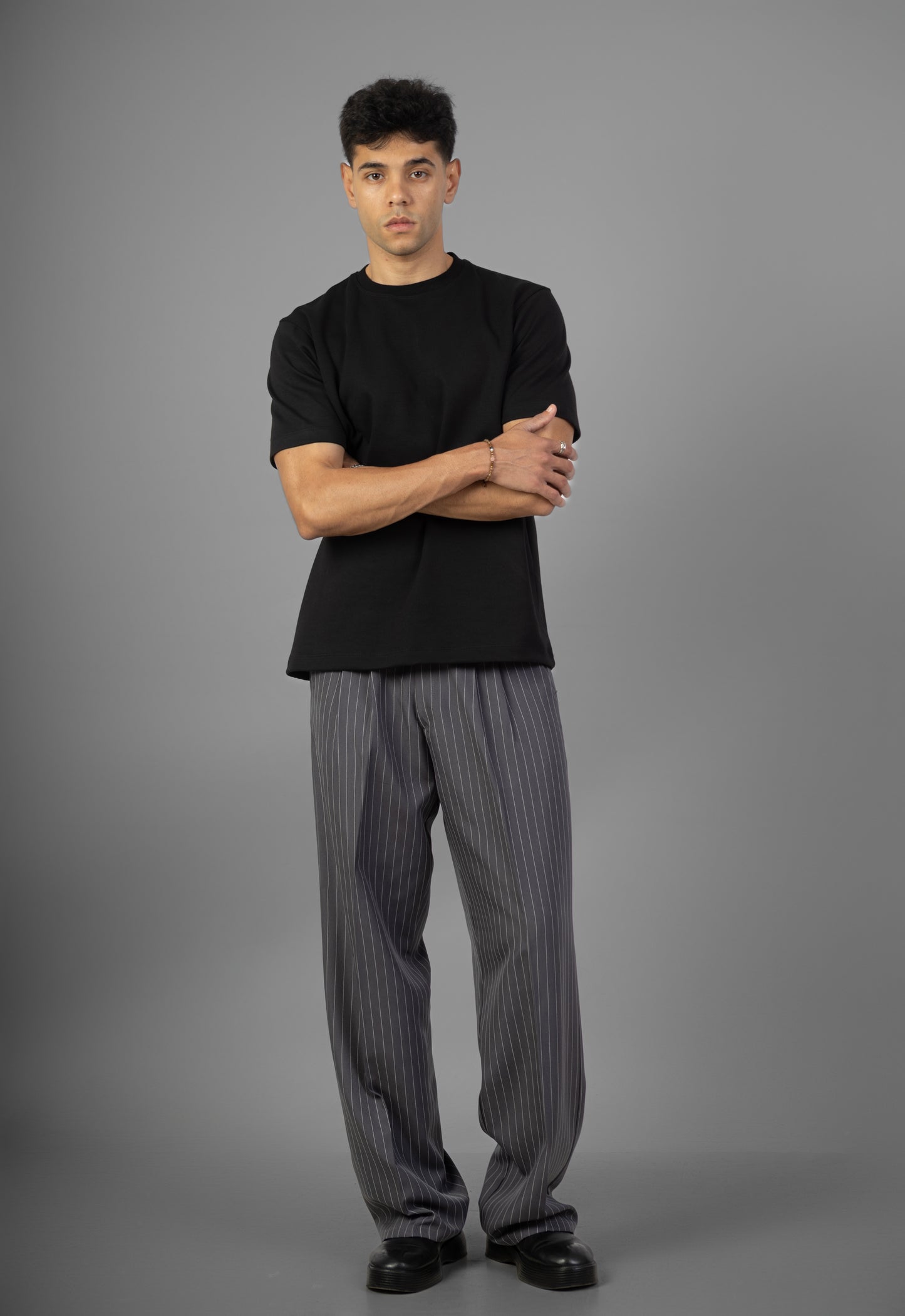 Heavyweight Regular Fit T-Shirt- Black