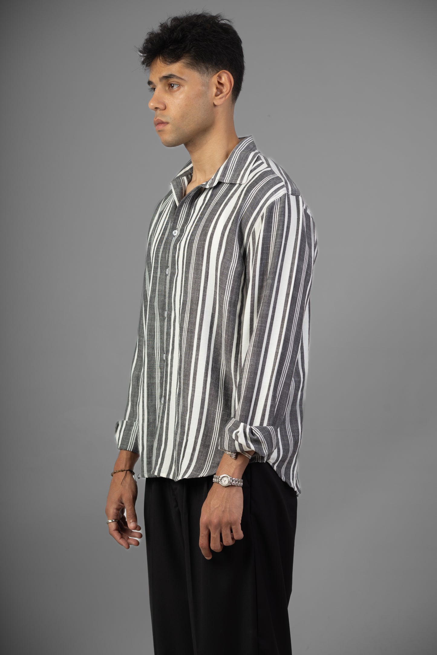 Striped Lenin Shirt- Black