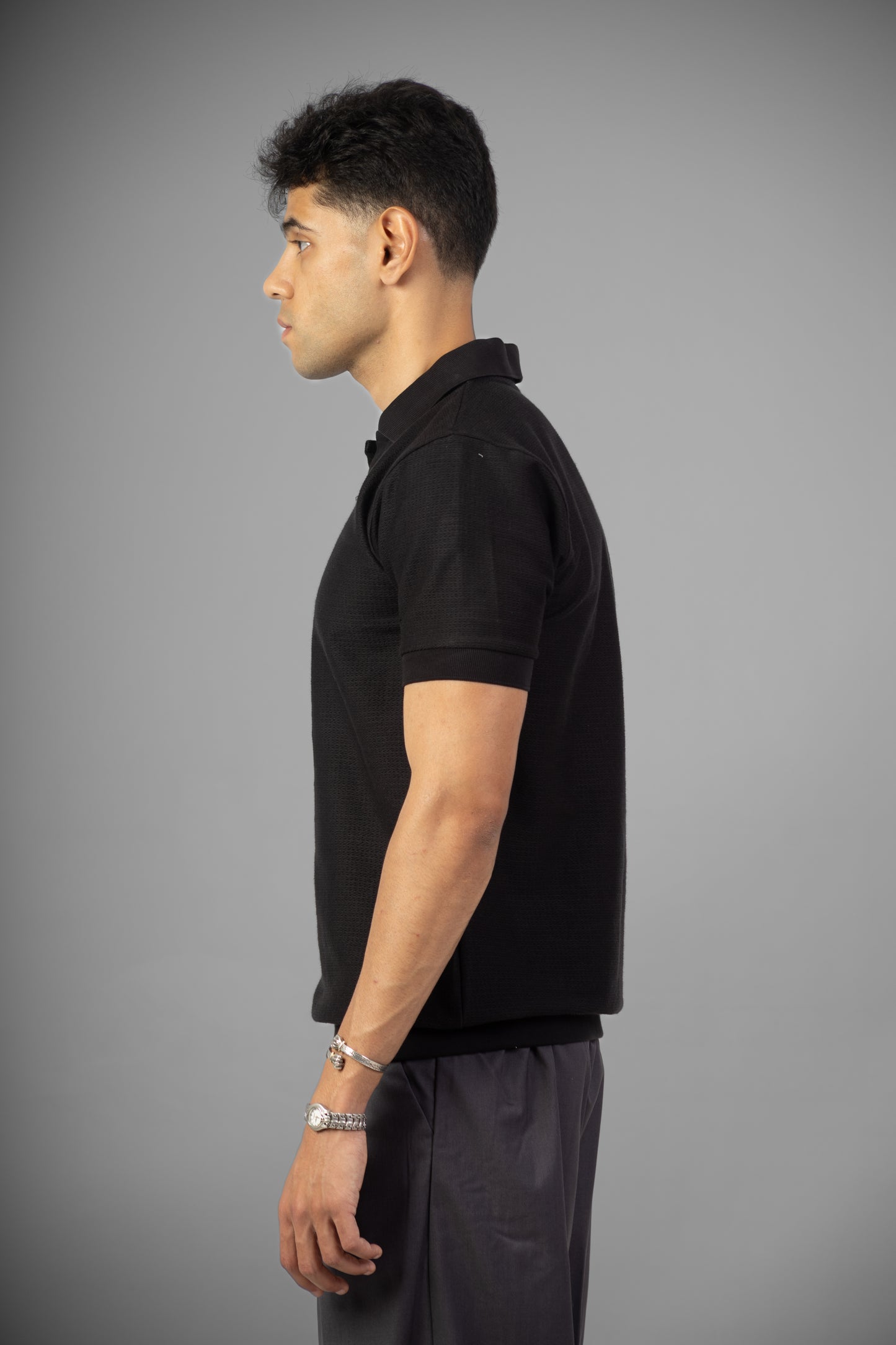 Buttonless Knit Polo- Black
