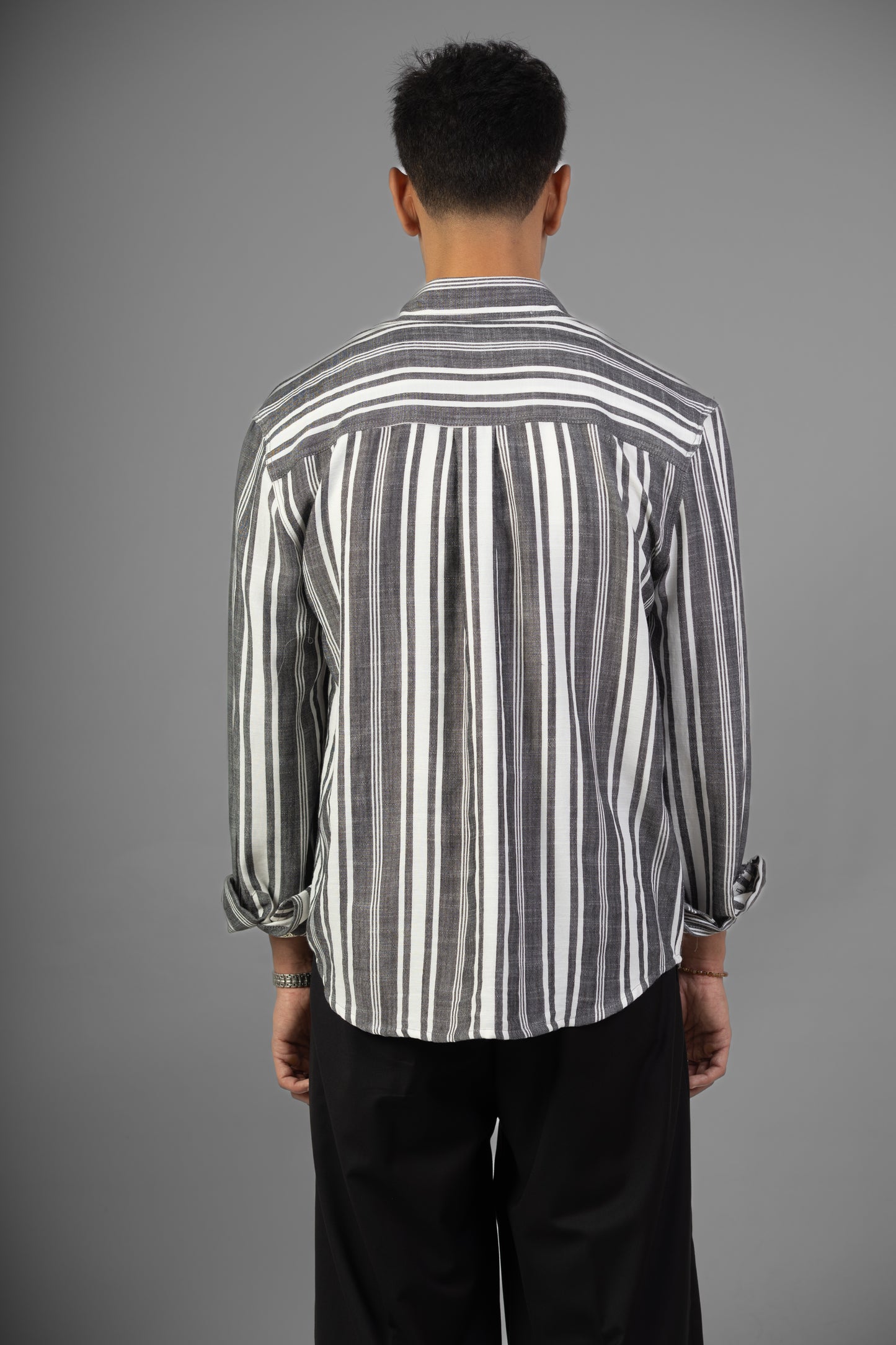 Striped Lenin Shirt- Black