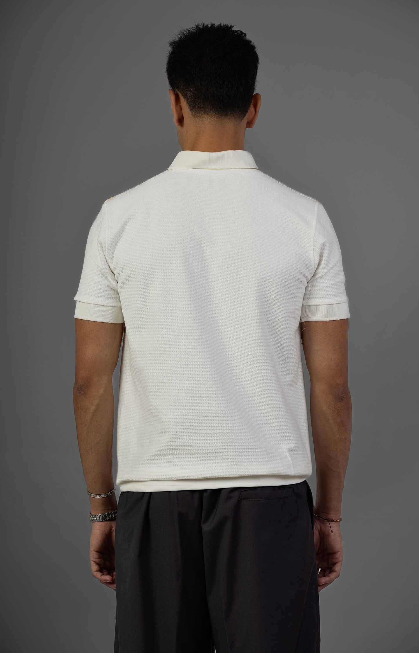 Buttonless Knit Polo- White