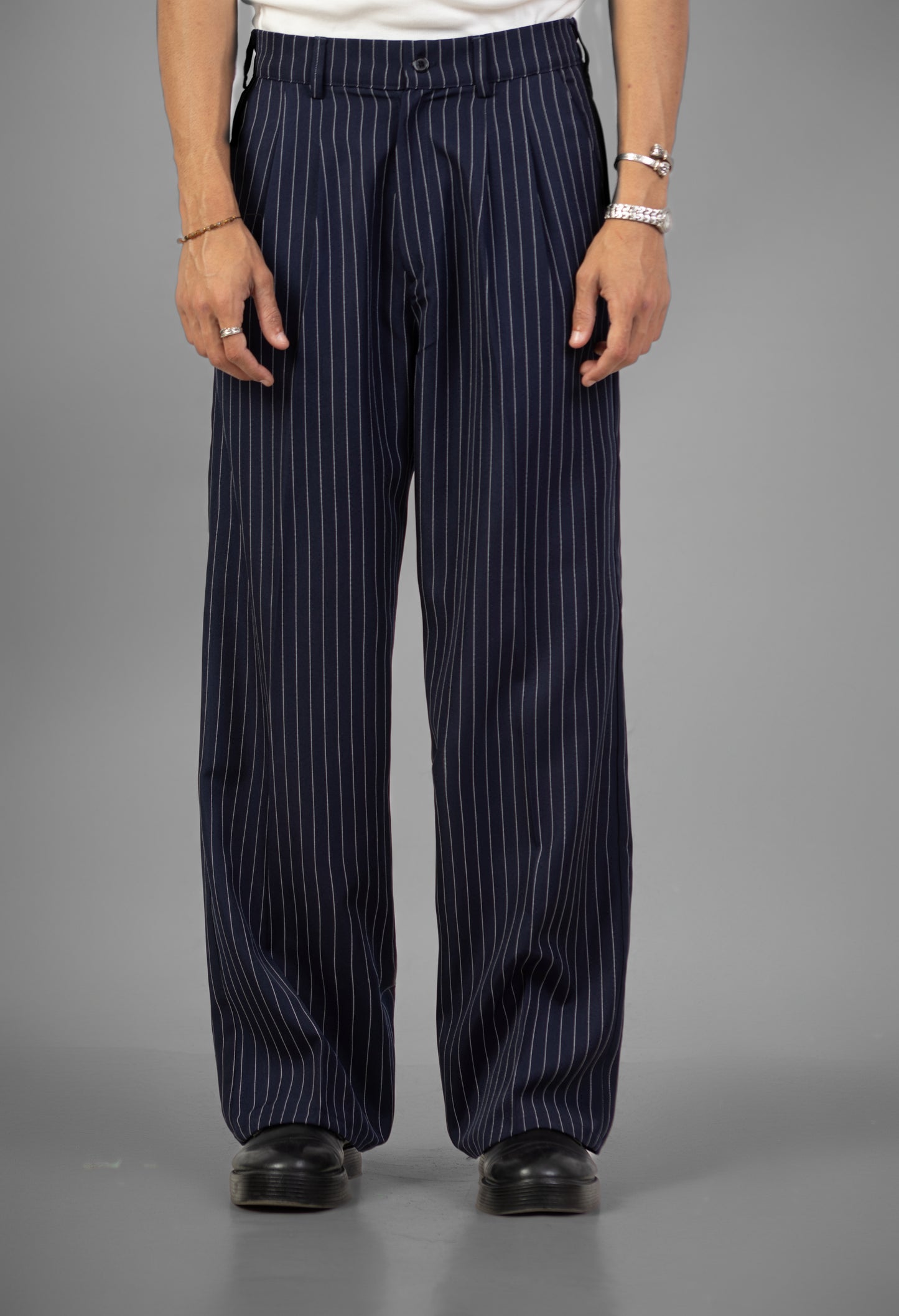 Pinstriped Wide-Leg pants- Navy